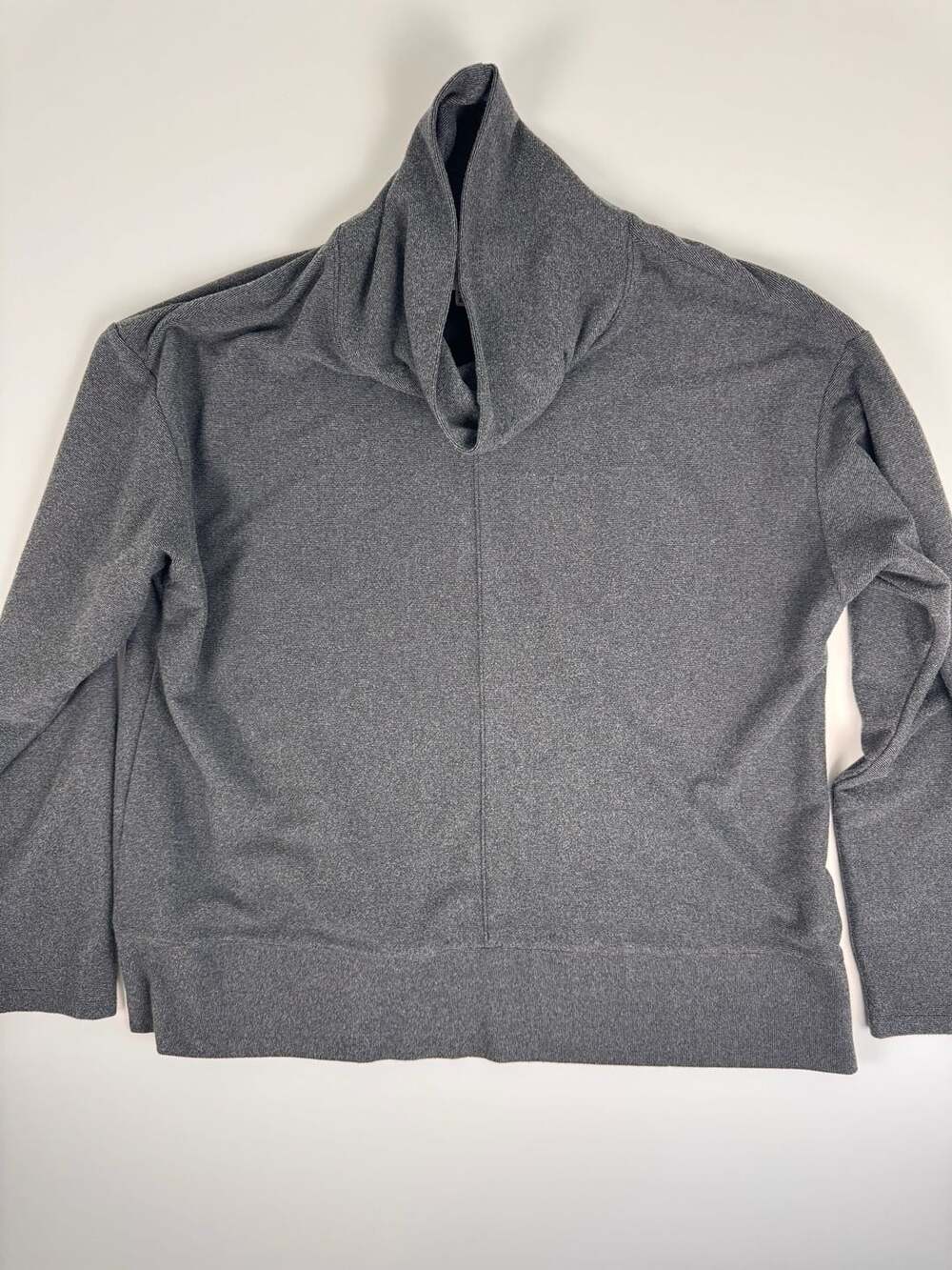 Avalanche Outdoor Supply Company Gray Cowl Neck Pullover Sweater Size XL